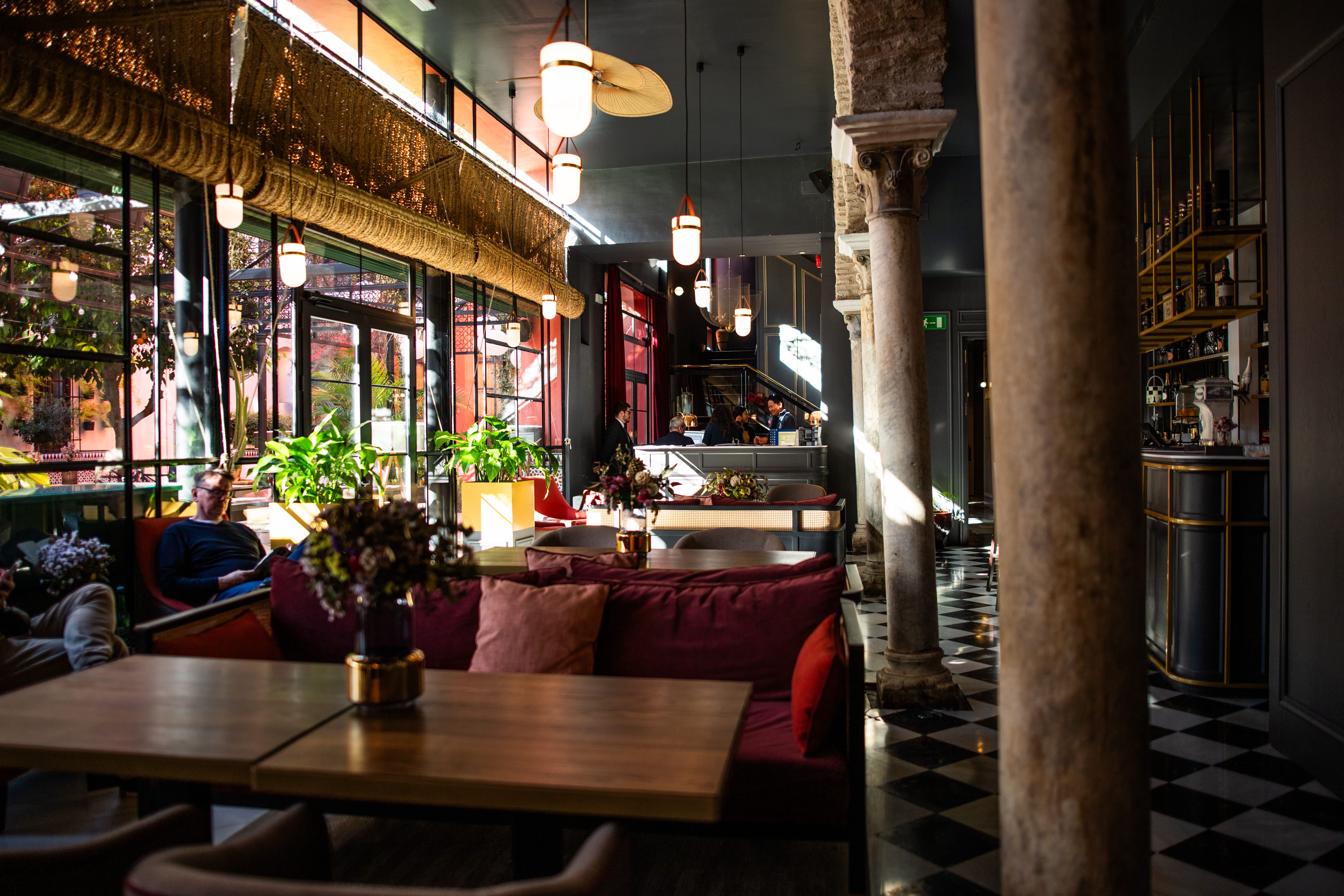 HOTEL LOS SEISES - SEVILLA