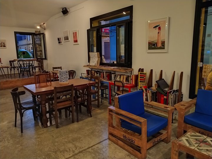 CAFÉ LA BATISFERA
