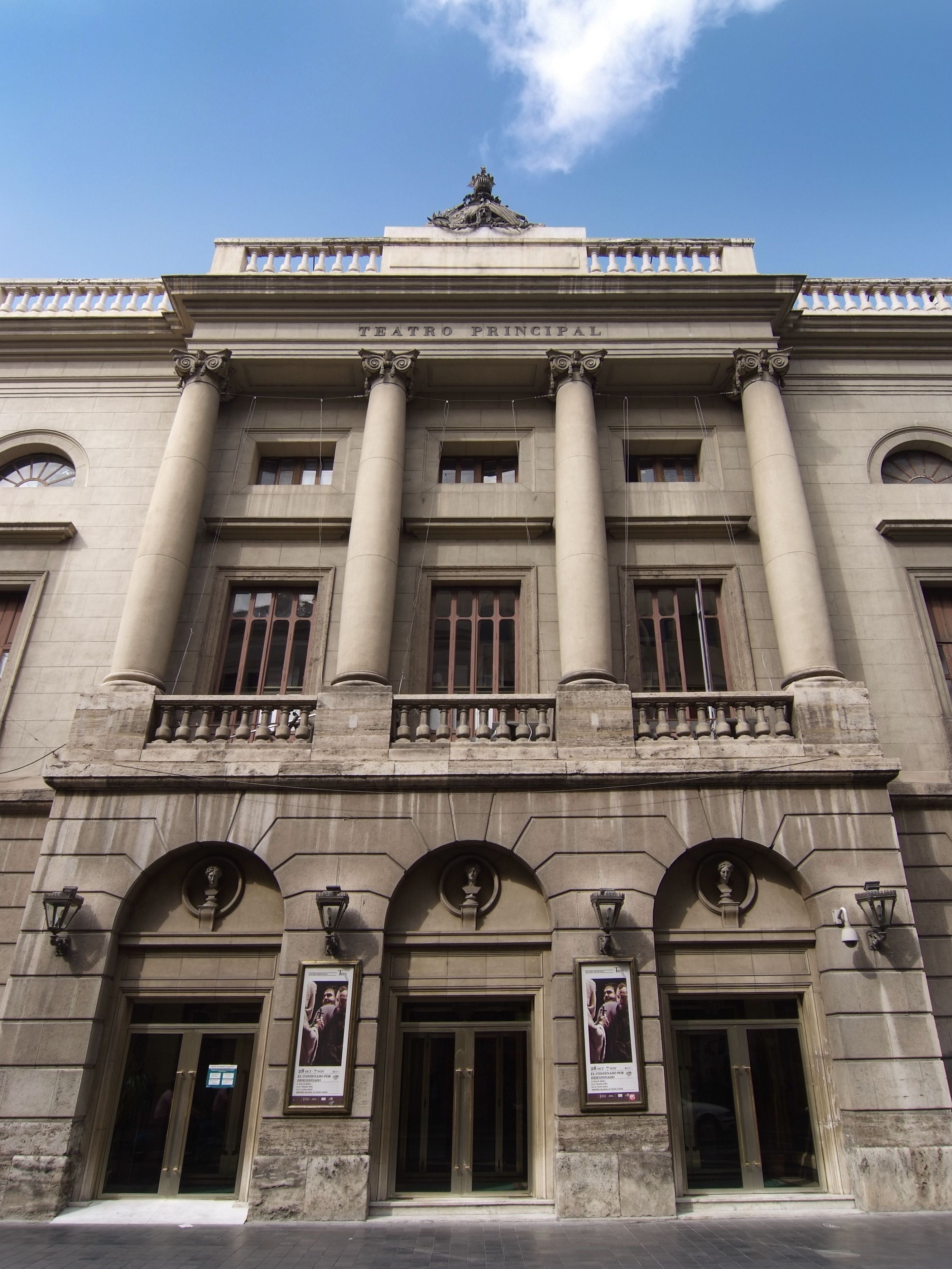 TEATRO PRINCIPAL. CIUTAT VELLA