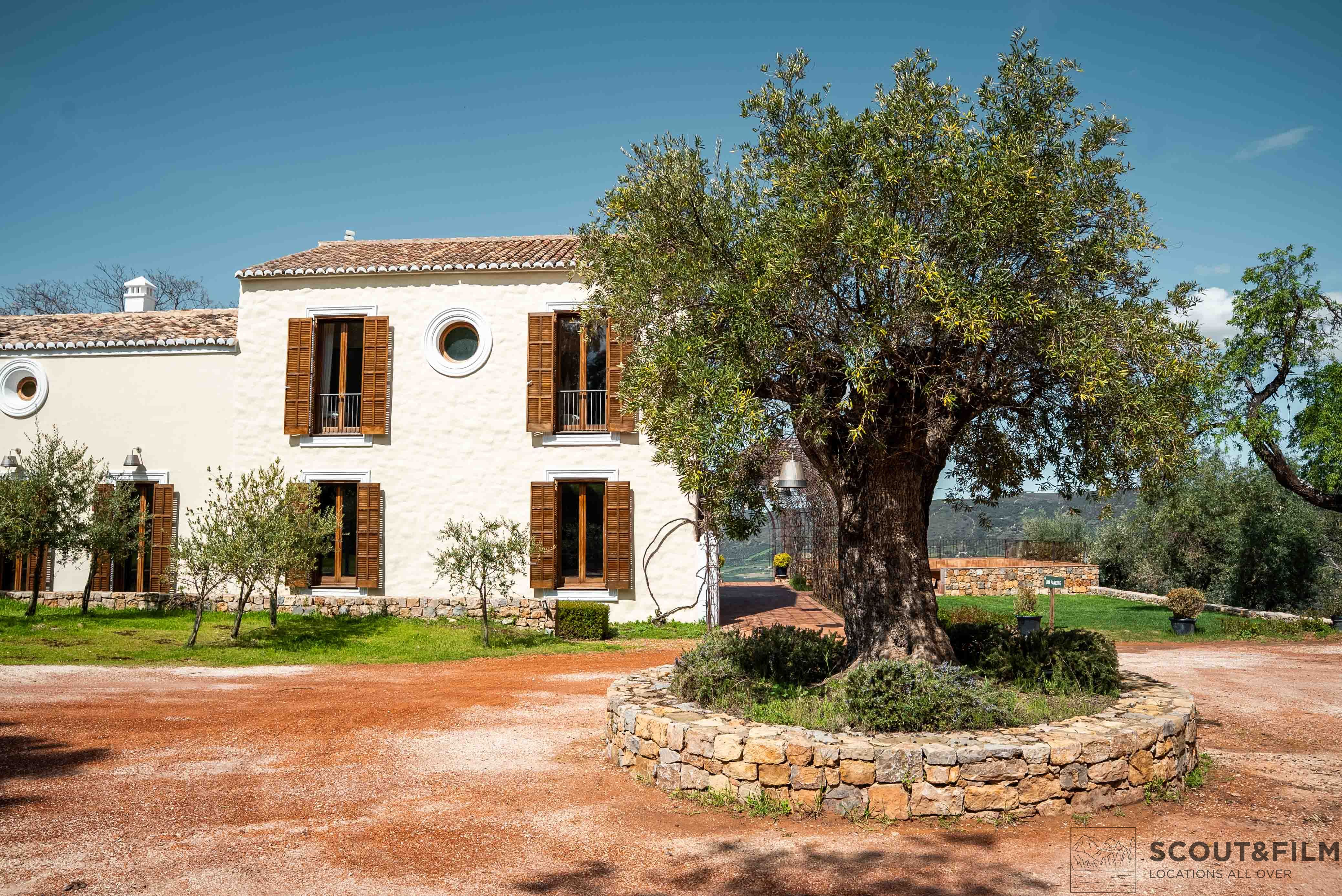 LA ALMAZARA - FINCA RURAL