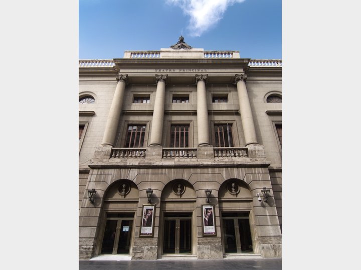 TEATRO PRINCIPAL. CIUTAT VELLA