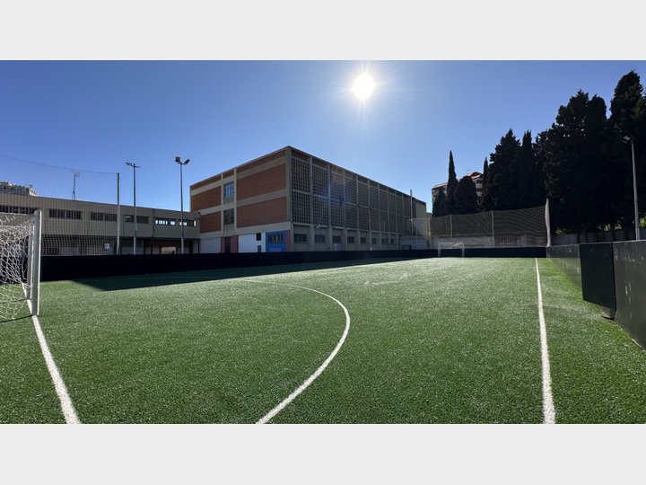 ESCUELAS SAN JOSE. CAMPANAR