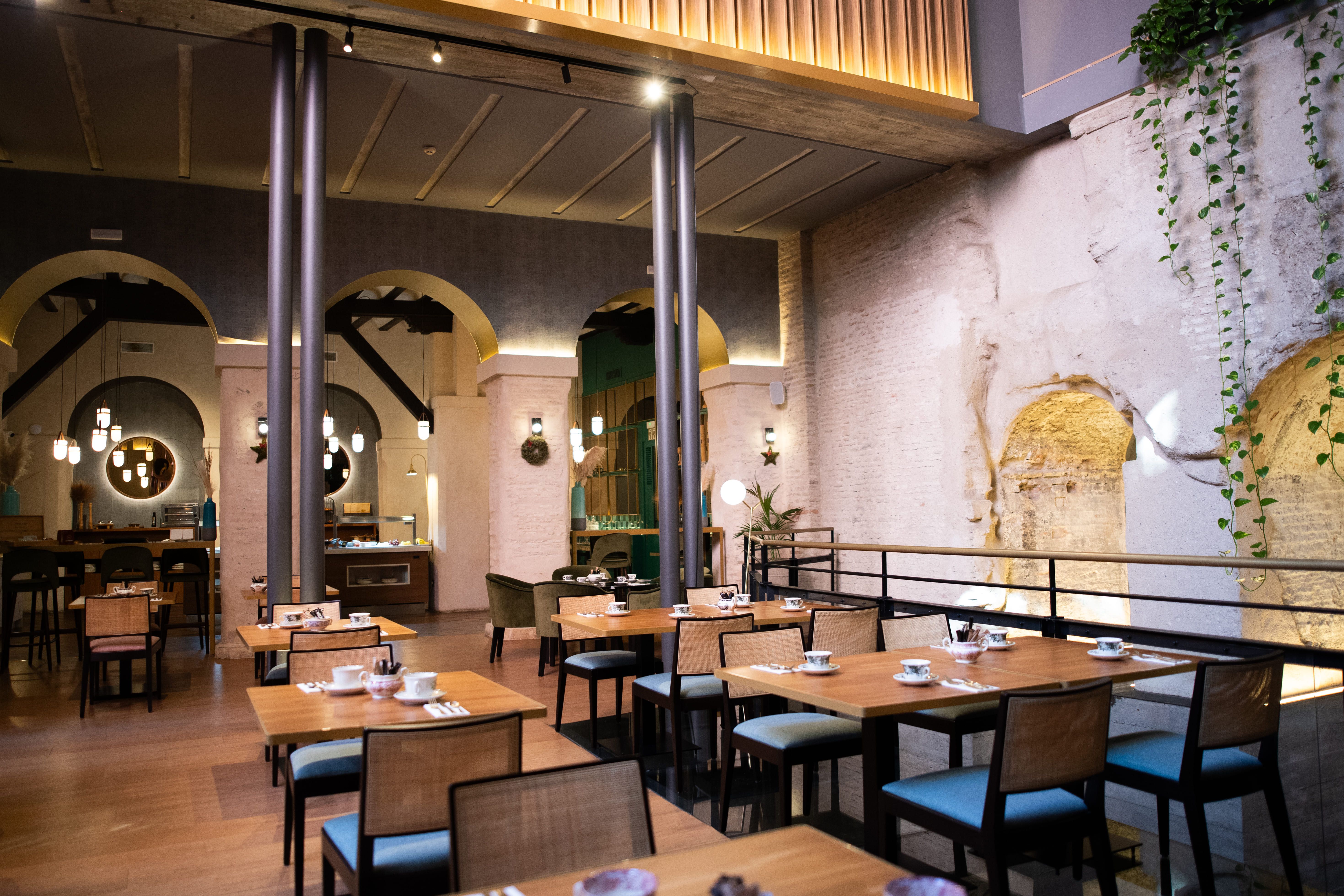 HOTEL LOS SEISES - SEVILLA