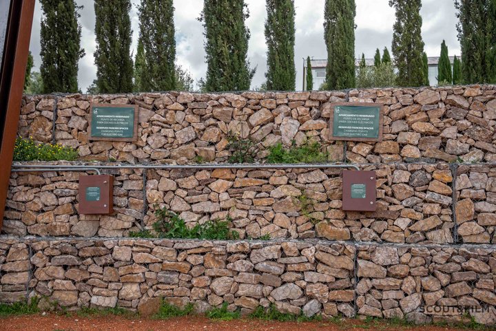 LA ALMAZARA - GREENHOUSE Y PARKING