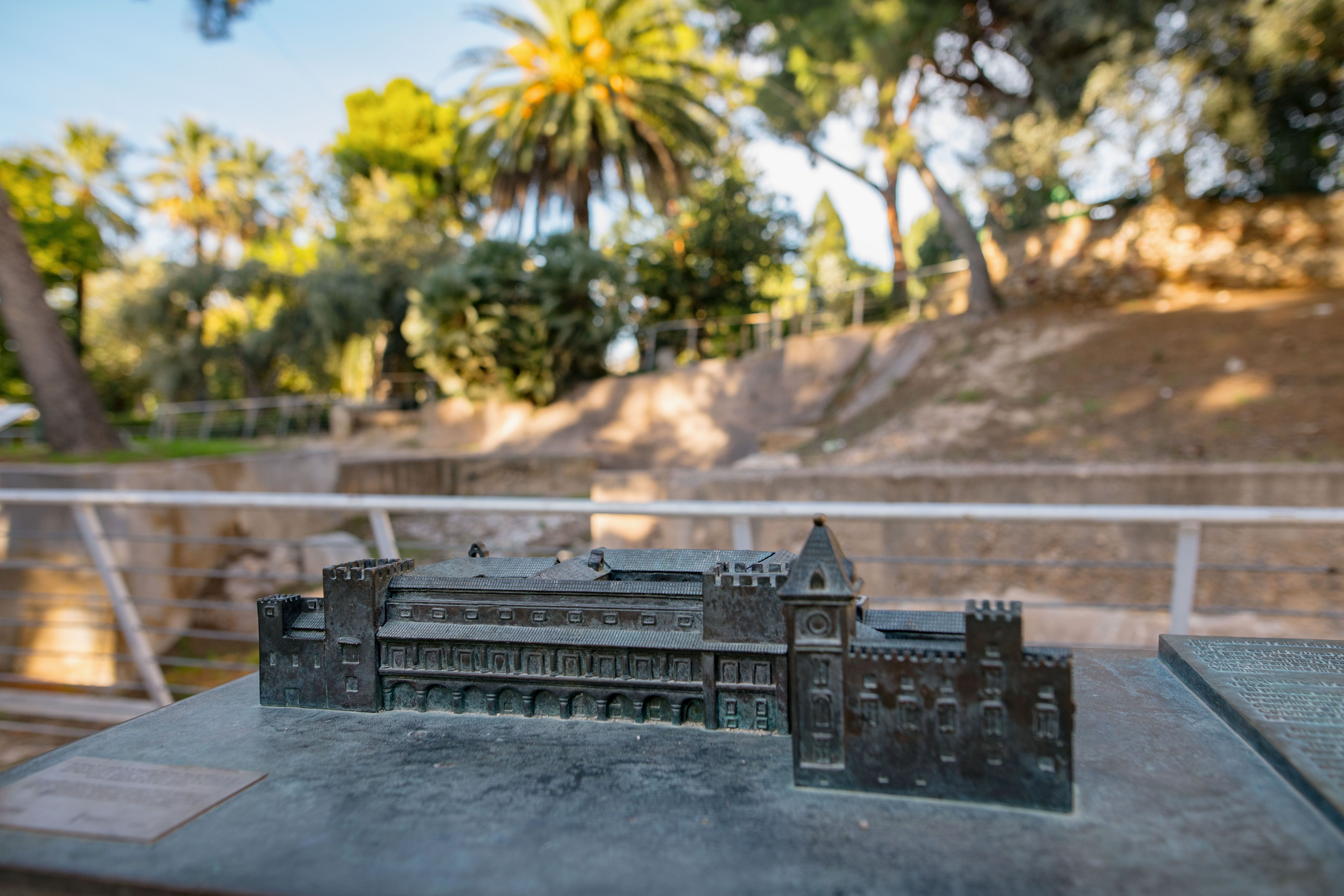 JARDINES DEL REAL/VIVEROS