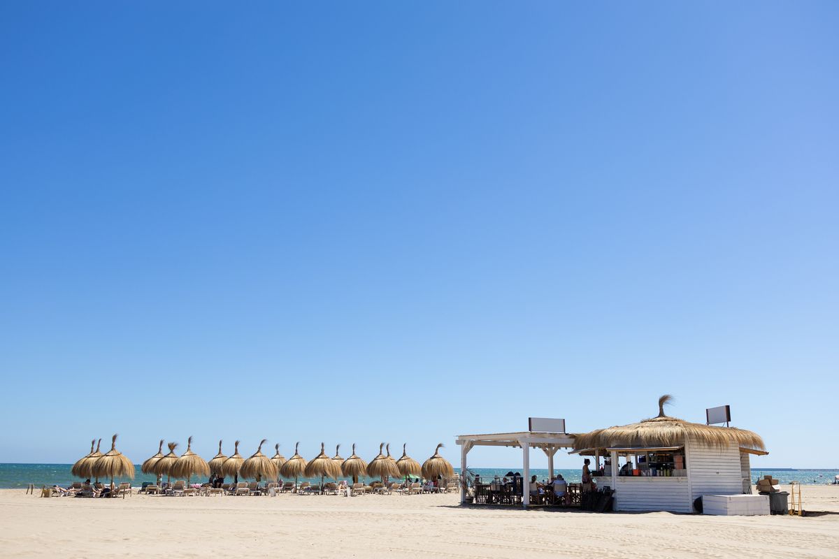 Playas MALVARROSA - las Arenas. Pobles maritims
