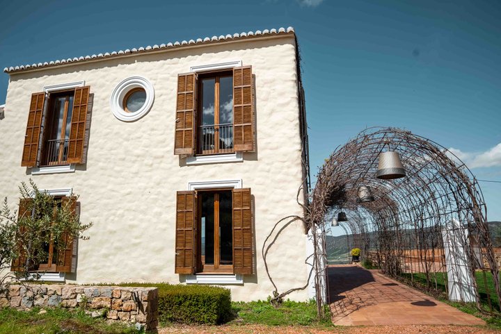 LA ALMAZARA - FINCA RURAL