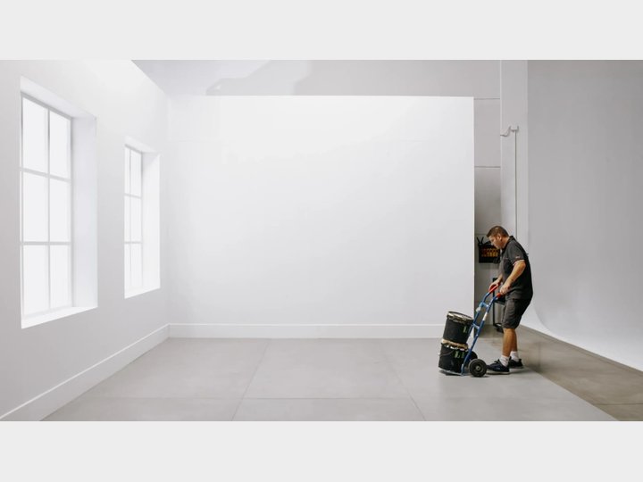 LLUM STUDIOS