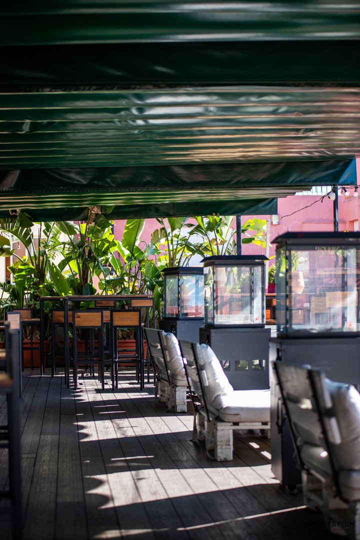 TERRAZA PURA VIDA - SEVILLA