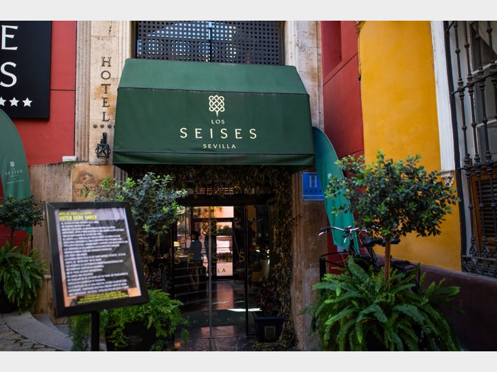 HOTEL LOS SEISES - SEVILLA