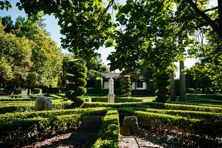 JARDINES DEL REAL/VIVEROS