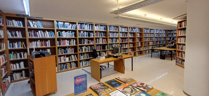 IVAM Biblioteca