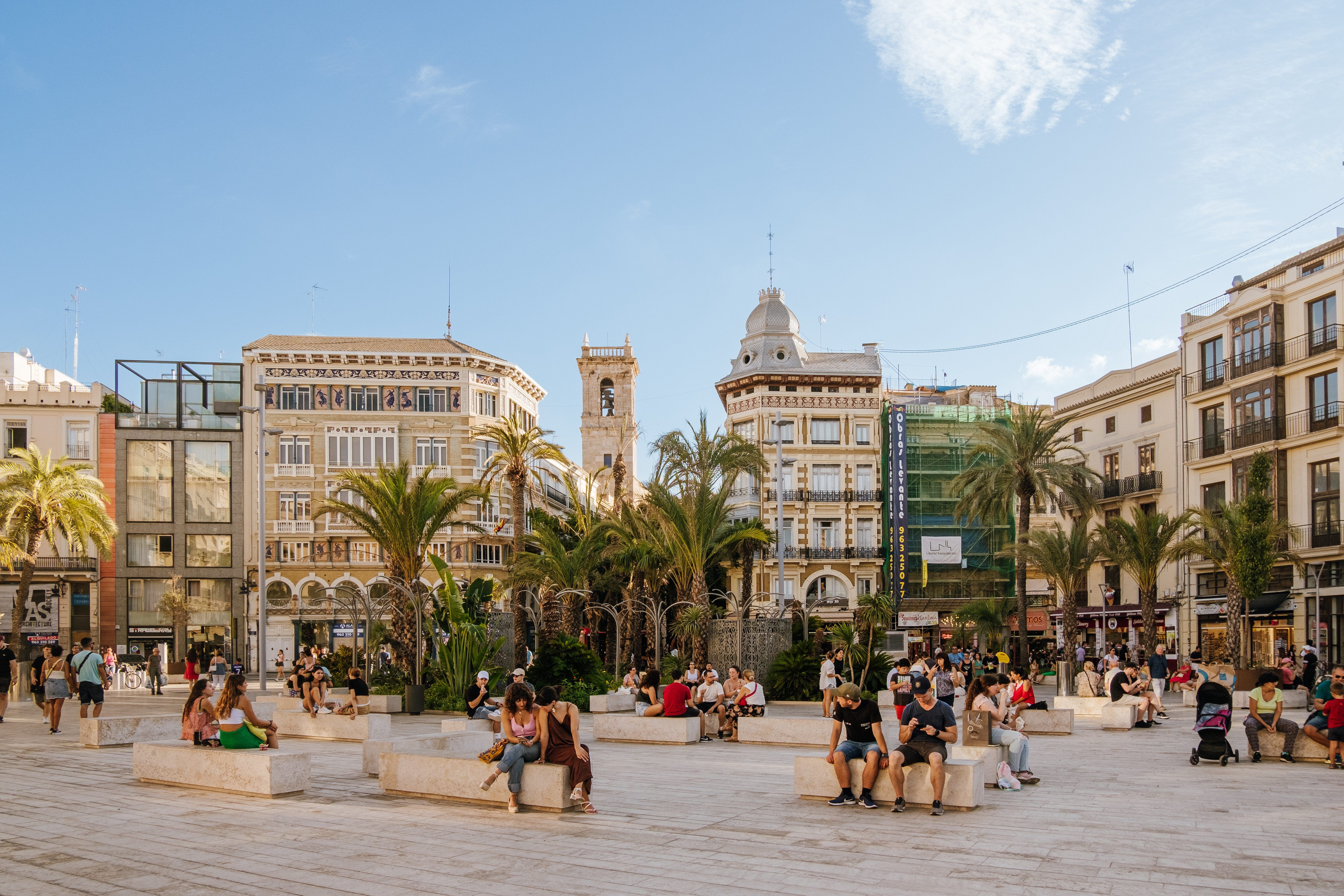 PLAZA DE LA REINA. CIUTAT VELLA