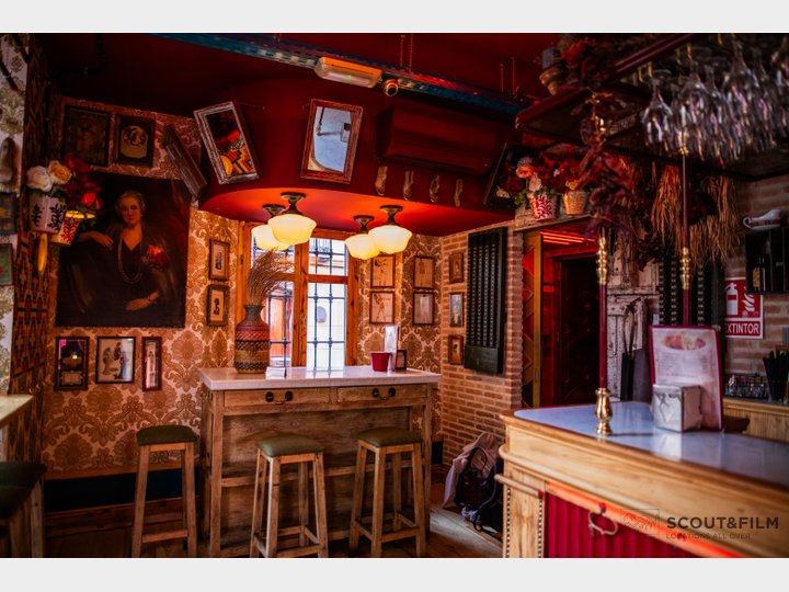 TABERNA LA DISTINGUIDA - GRANADA