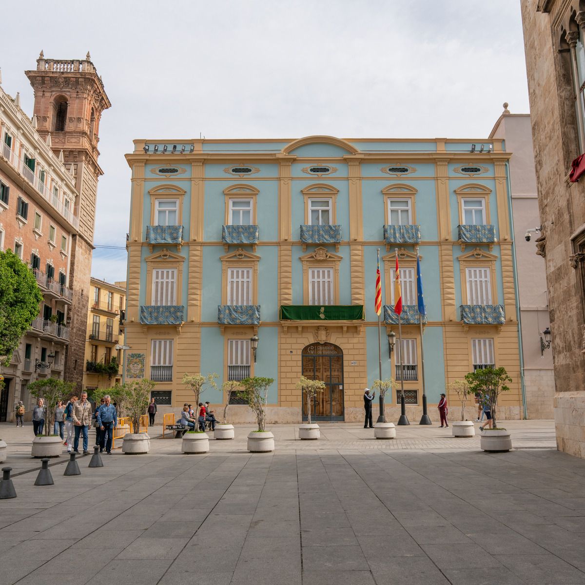 Plaza de Manises. Ciutat Vella