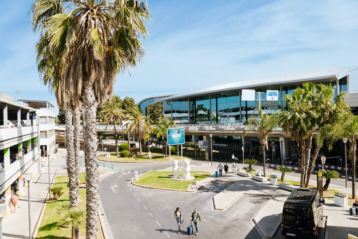 AEROPUERTO. MANISES
