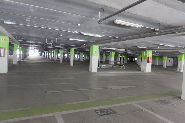 PARKING AEROPUERTO MANISES