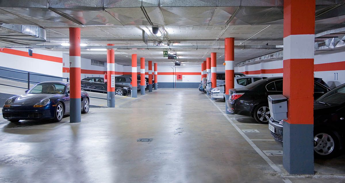 Parking Puerta de València Hotel