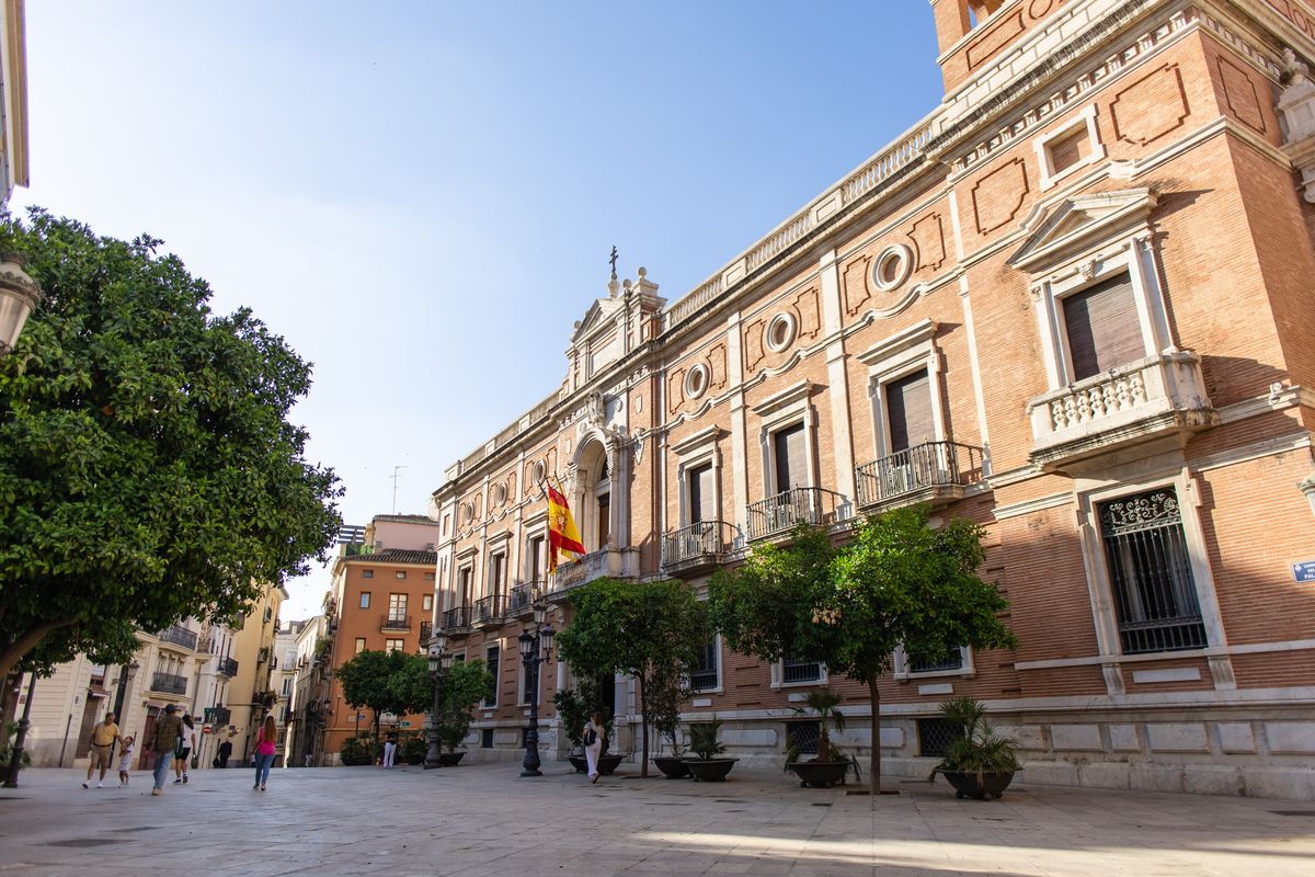 Plaza del arzobispo. Ciutat Vella