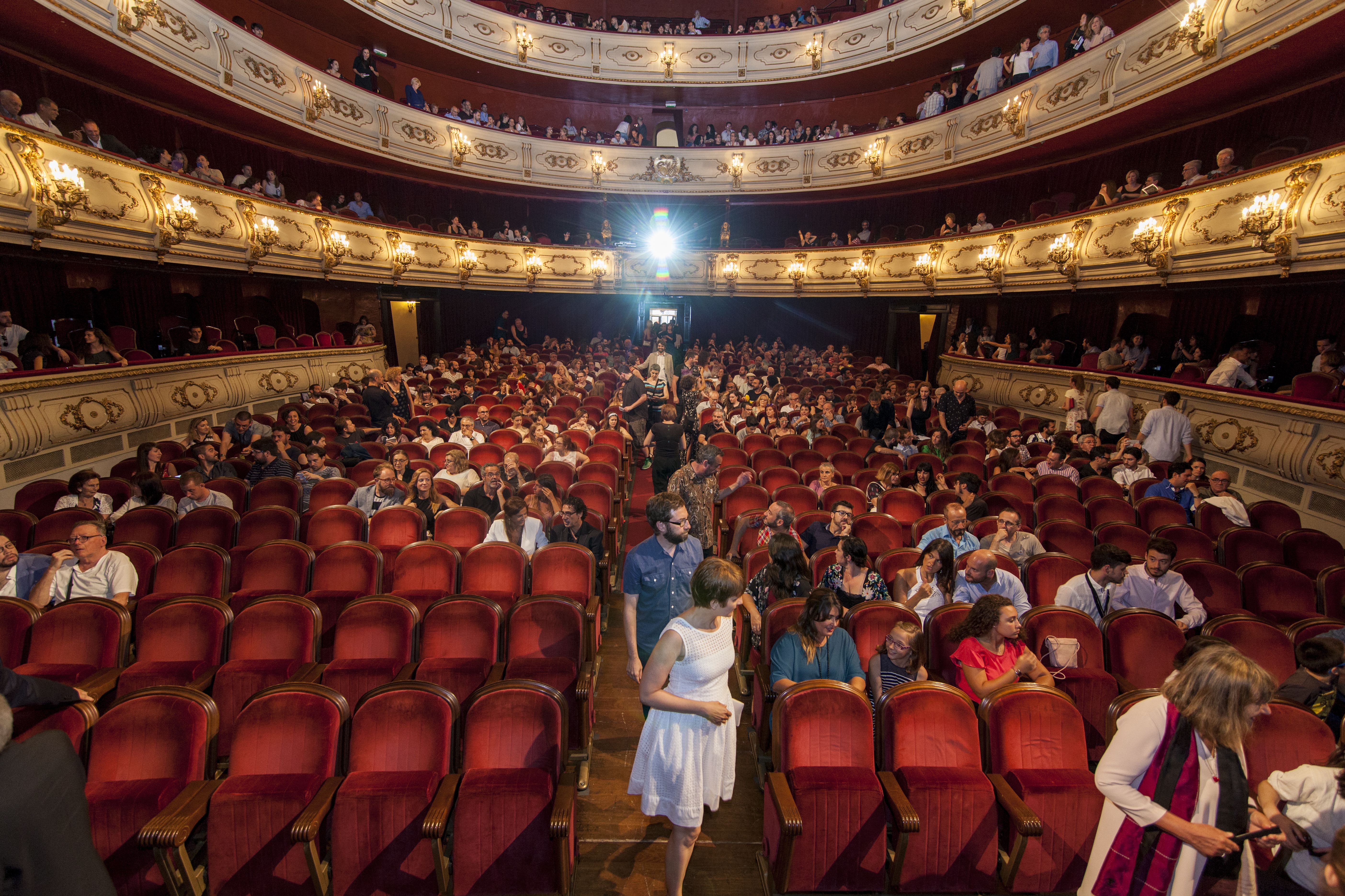 TEATRO PRINCIPAL. CIUTAT VELLA