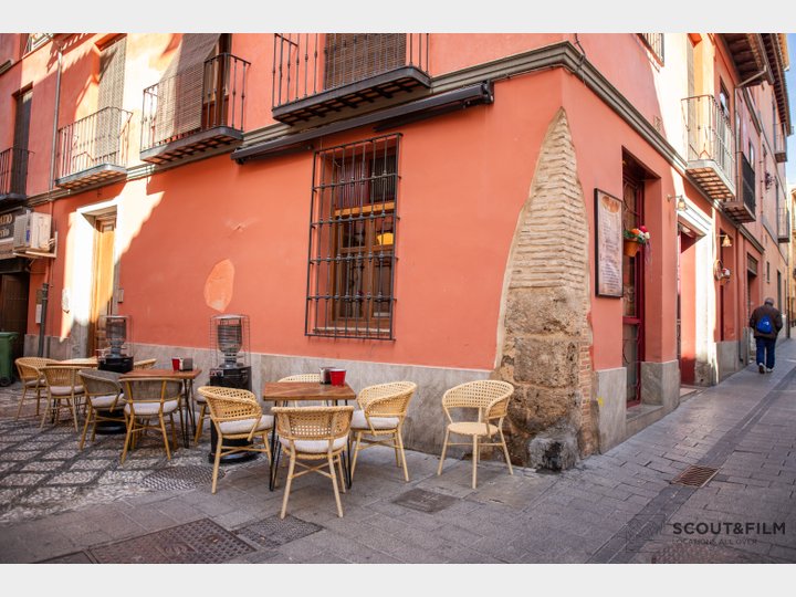 TABERNA LA DISTINGUIDA - GRANADA