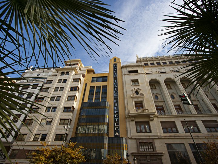 TEATRO RIALTO. CIUTAT VELLA