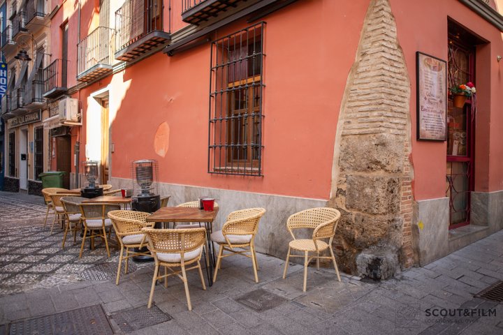 TABERNA LA DISTINGUIDA - GRANADA