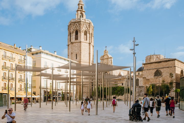 PLAZA DE LA REINA. CIUTAT VELLA