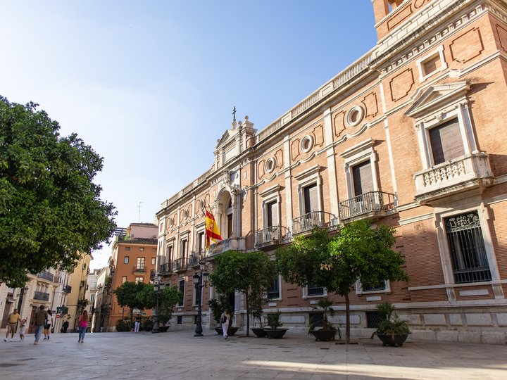 Plaza del arzobispo. Ciutat Vella