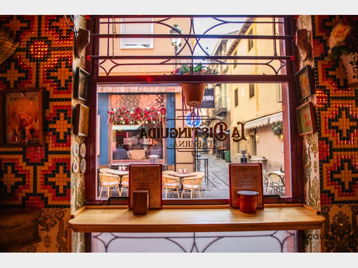 TABERNA LA DISTINGUIDA - GRANADA