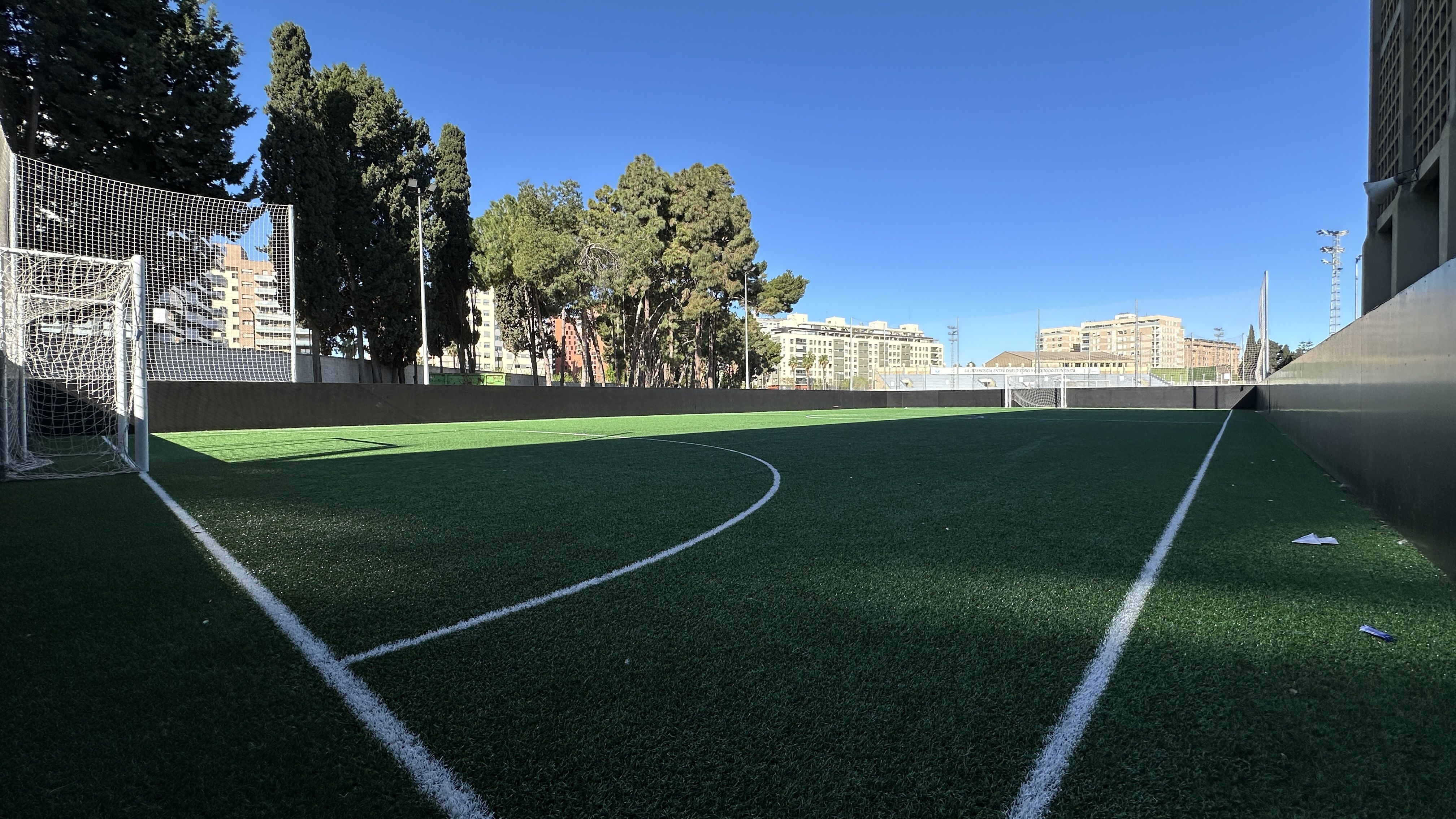 ESCUELAS SAN JOSE. CAMPANAR