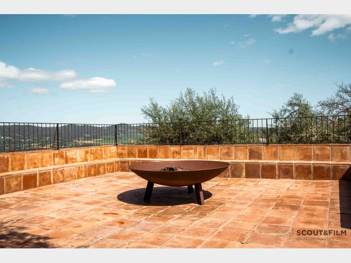 LA ALMAZARA - FINCA RURAL