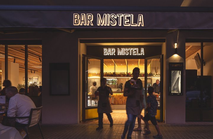 BAR MISTELA. BENICALAP