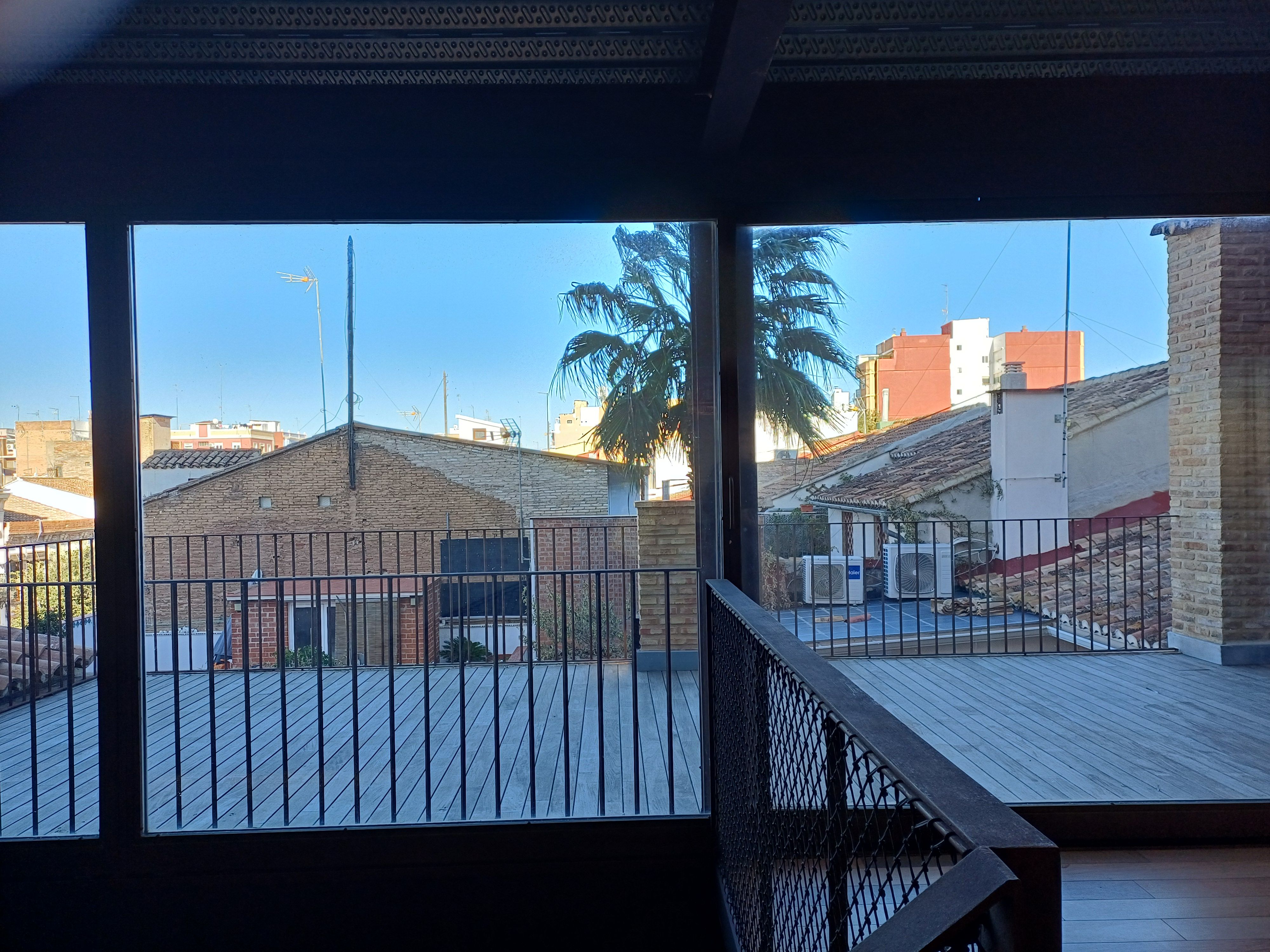 CENTRO CULTURAL REINA 121