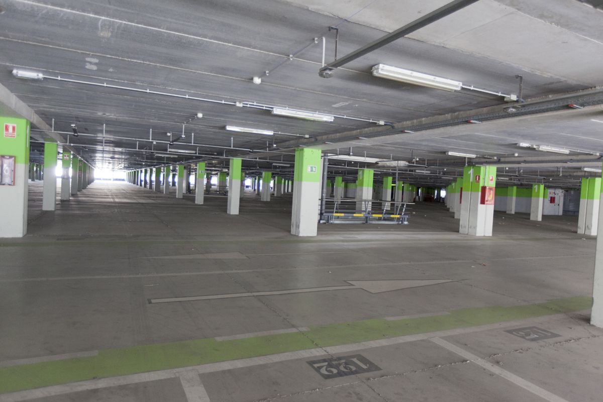 PARKING AEROPUERTO MANISES