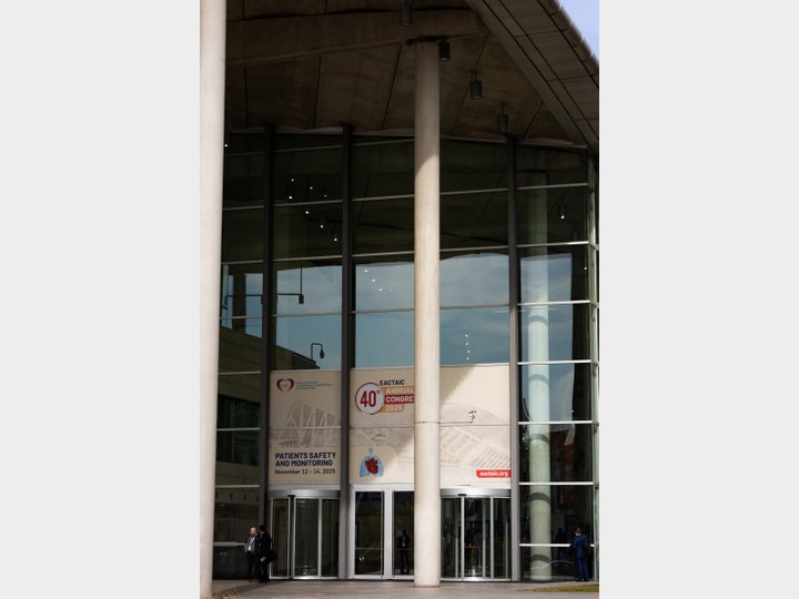 PALACIO DE CONGRESOS