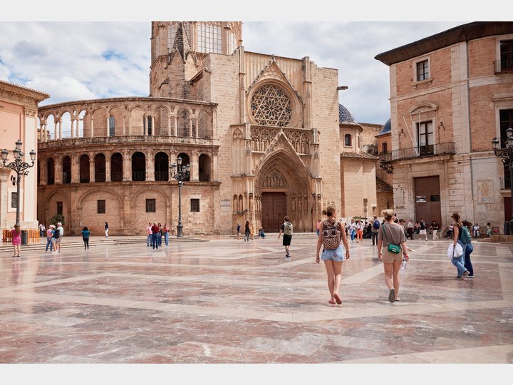 Plaza de la Virgen. Ciutat Vella