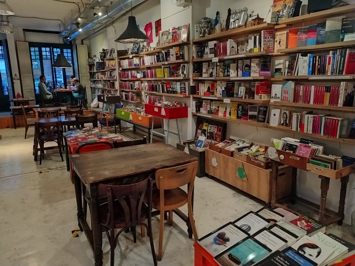 CAFÉ UBIK. RUZAFA