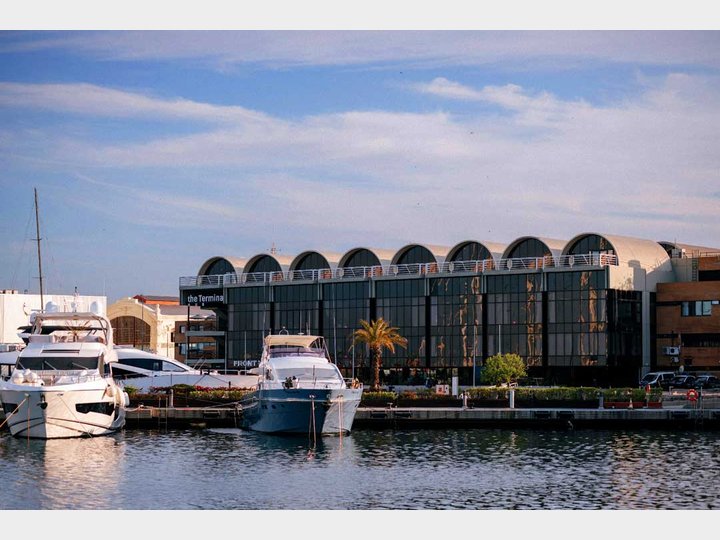 The Terminal Hub. Poblados marítimos