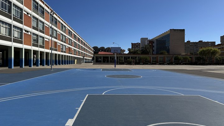 ESCUELAS SAN JOSE. CAMPANAR