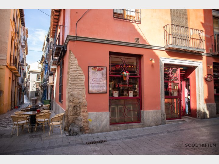 TABERNA LA DISTINGUIDA - GRANADA