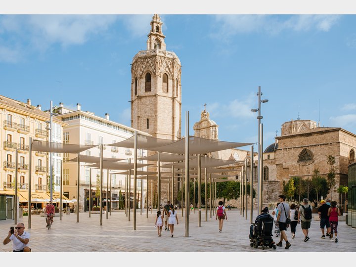 PLAZA DE LA REINA. CIUTAT VELLA