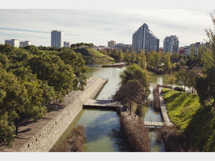 PARQUE DE CABECERA