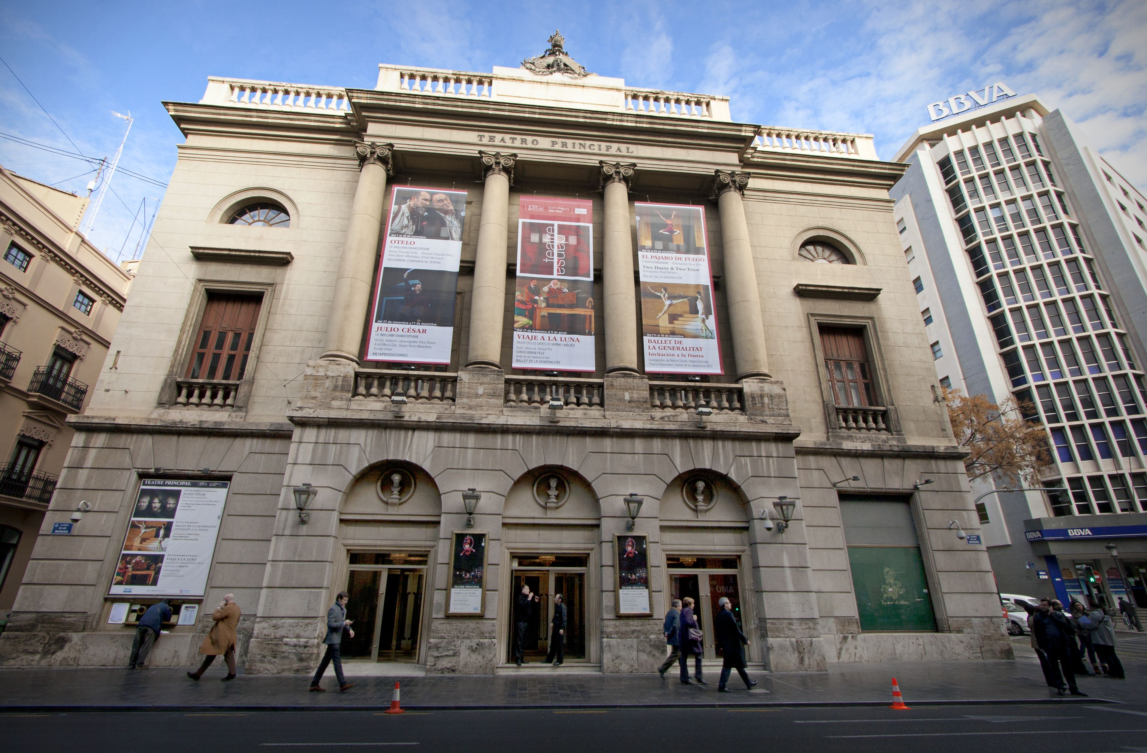 TEATRO PRINCIPAL. CIUTAT VELLA