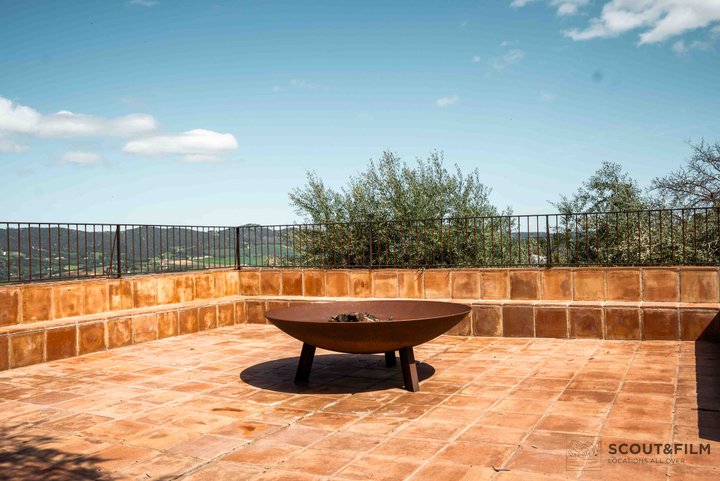 LA ALMAZARA - FINCA RURAL