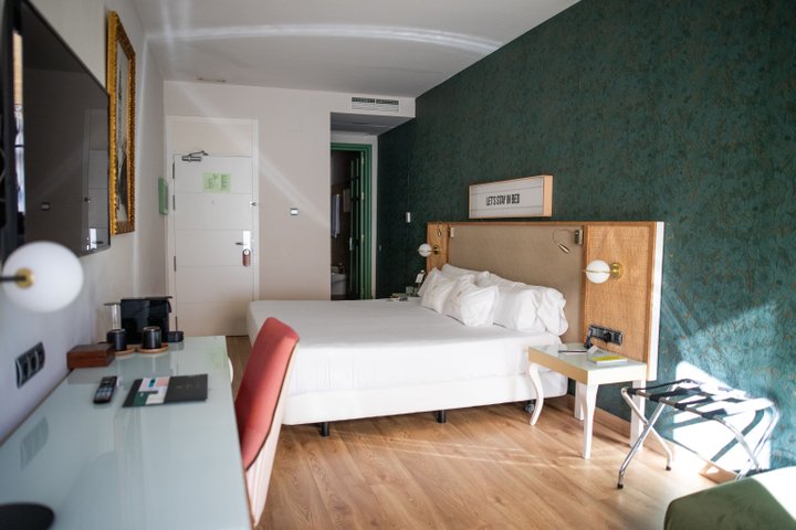 HOTEL LOS SEISES - SEVILLA