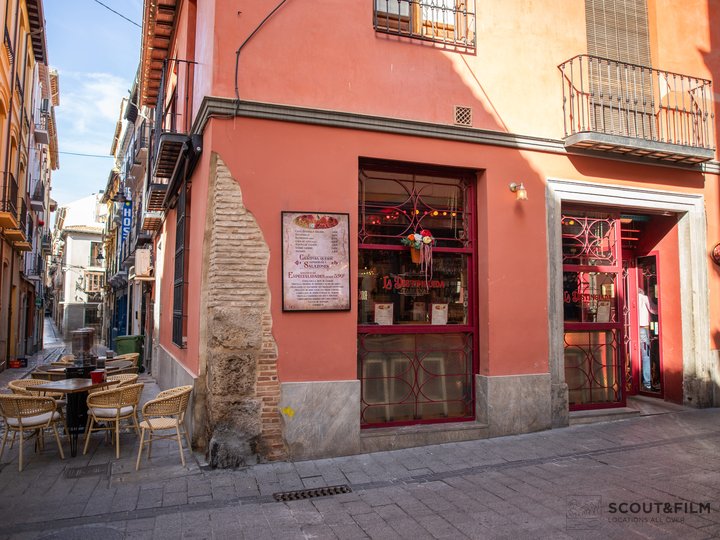 TABERNA LA DISTINGUIDA - GRANADA