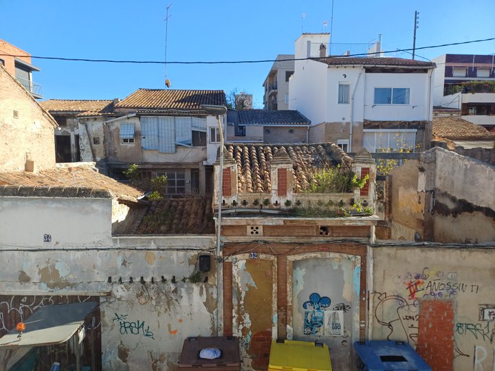 EDIFICIO ESCORXADOR. CABAÑAL