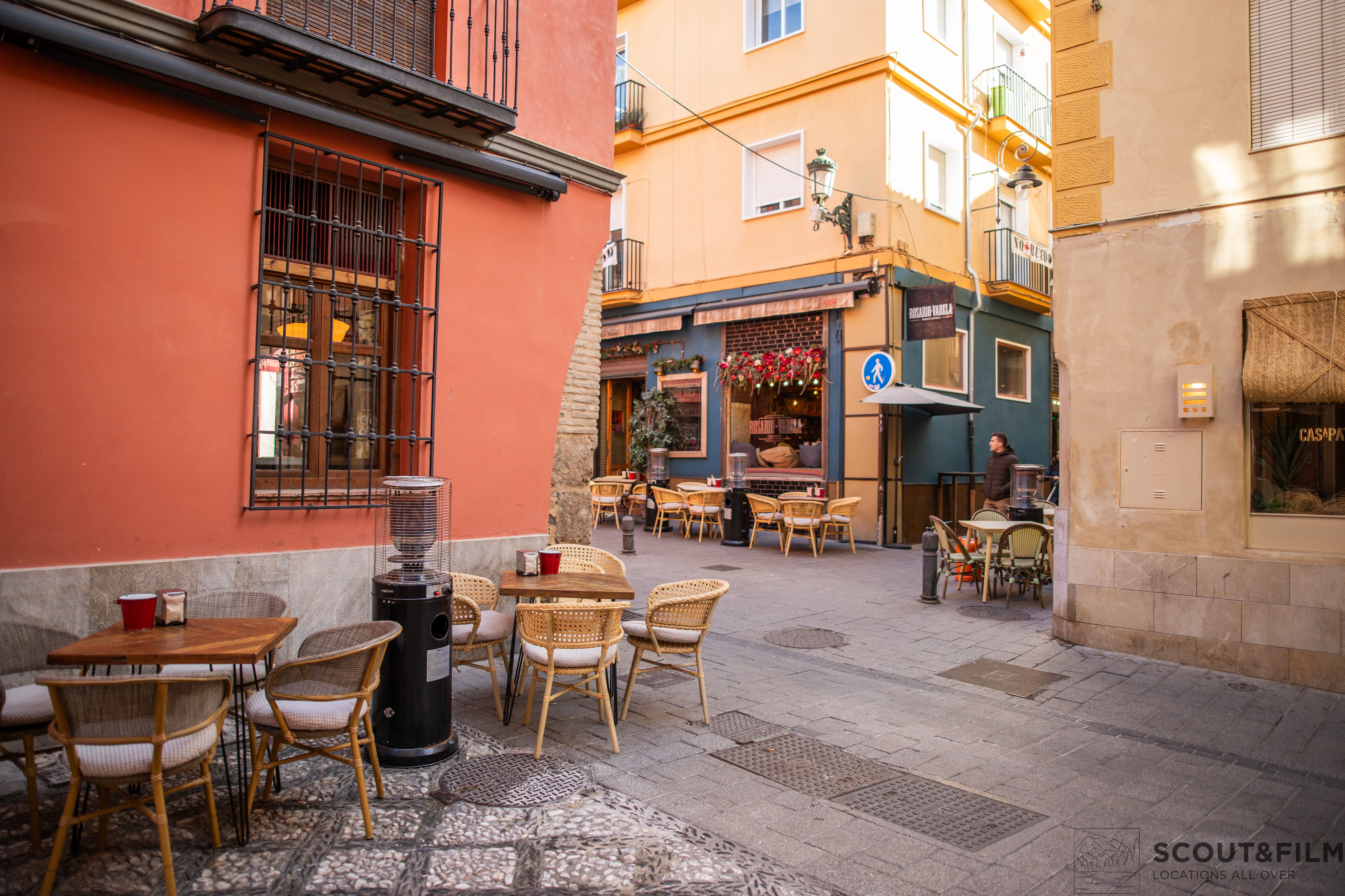 TABERNA LA DISTINGUIDA - GRANADA