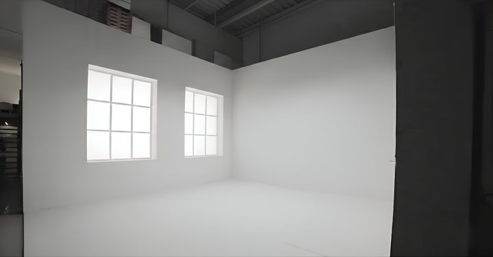 LLUM STUDIOS